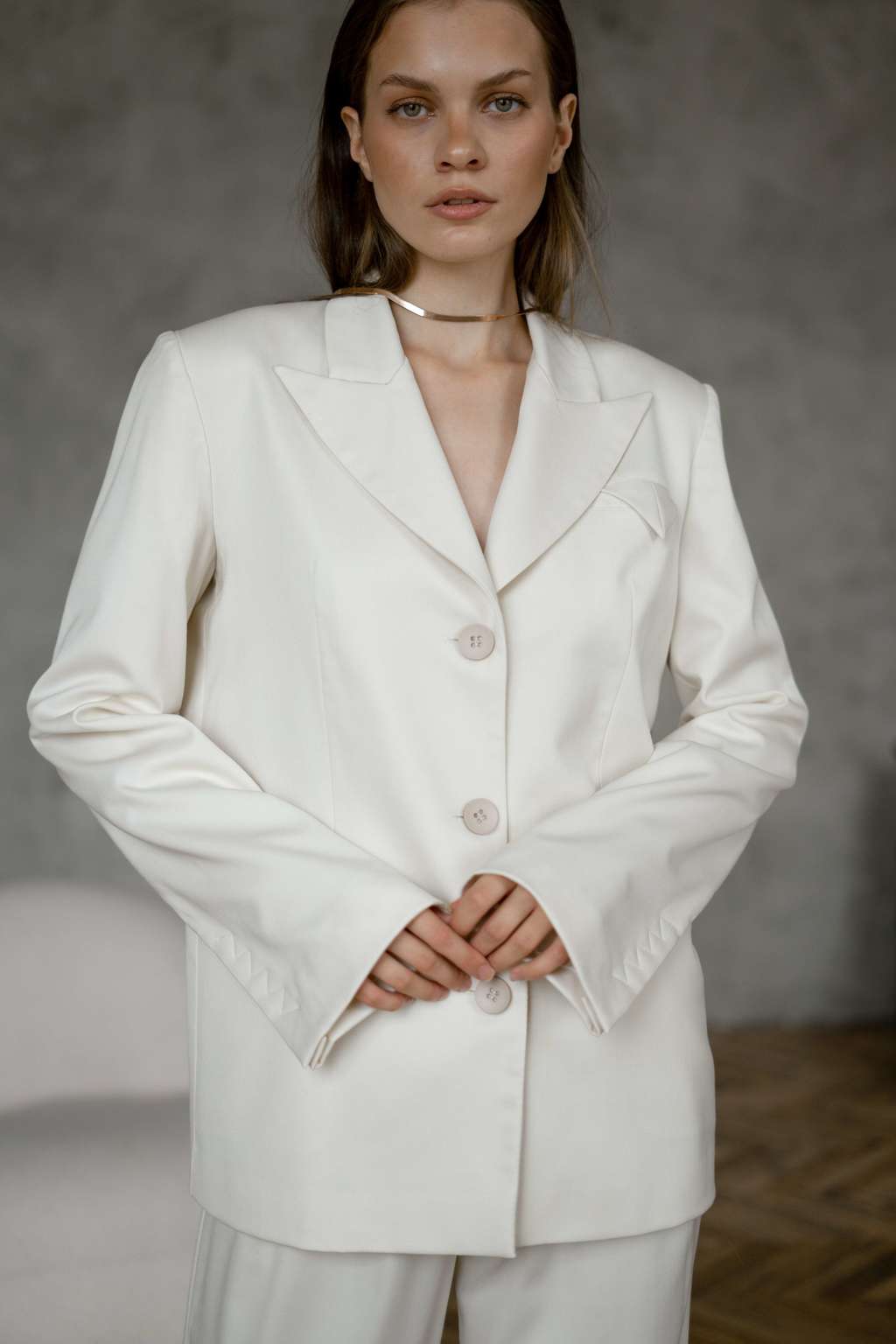 Жакет в молочном цвете