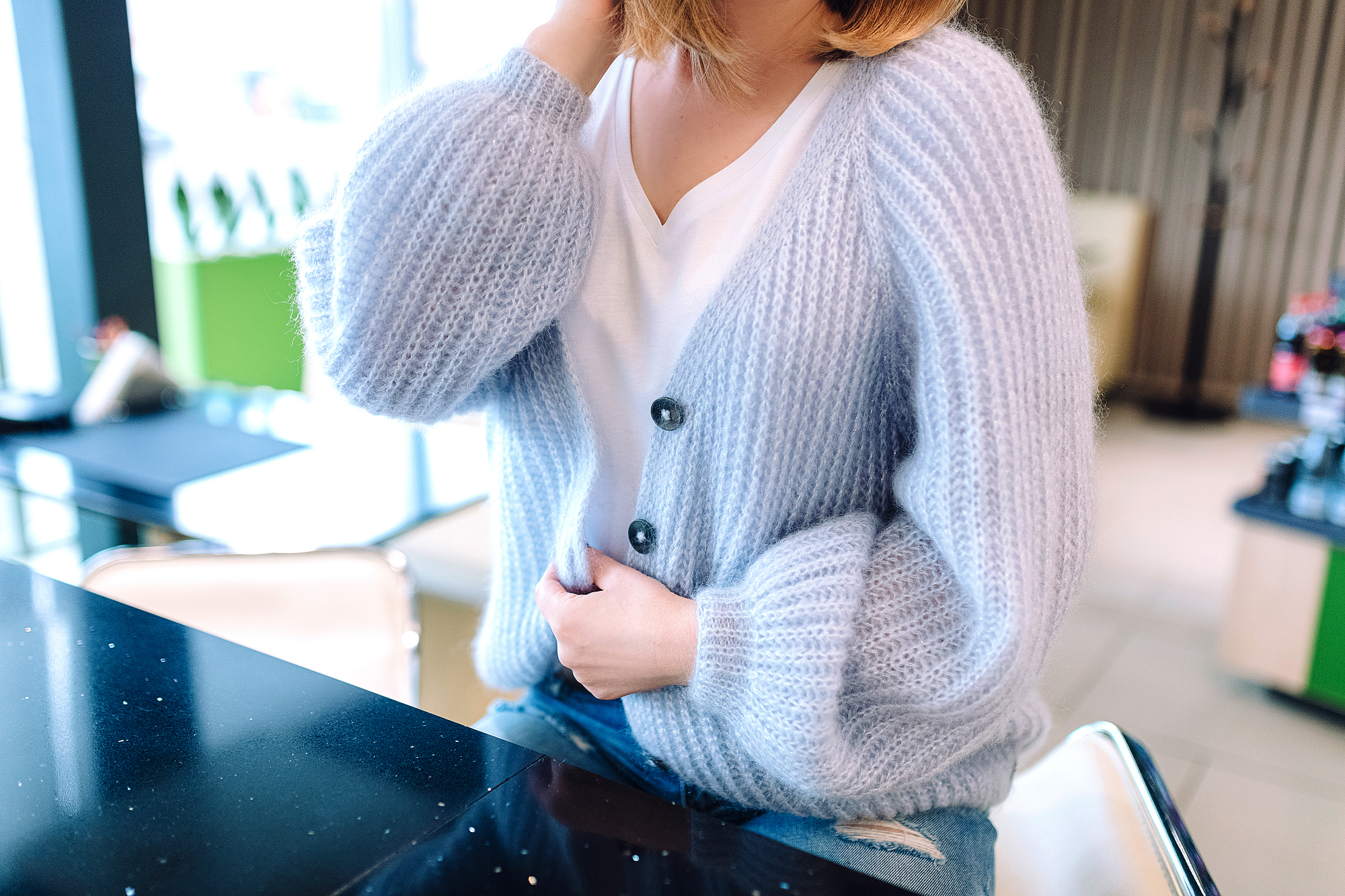 Описание  "Air cardi"