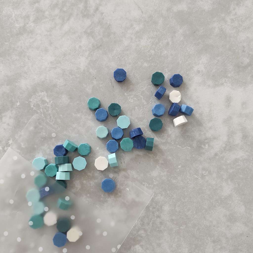 Сургуч в гранулах / сине-голубой