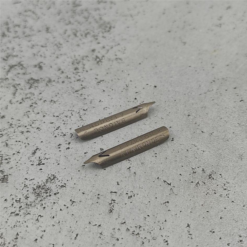 Перо A LA RONDE 1 / BAIGNOL & FARJON