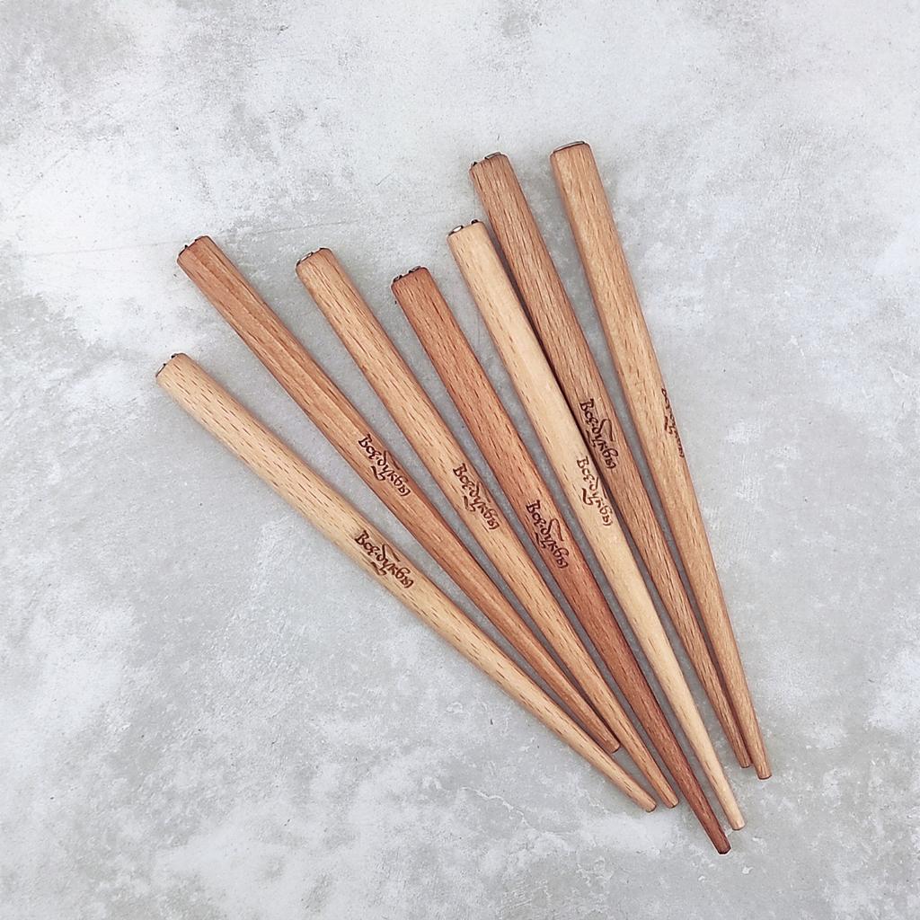 прямой держатель "бук-все буквы" / дерево+металл