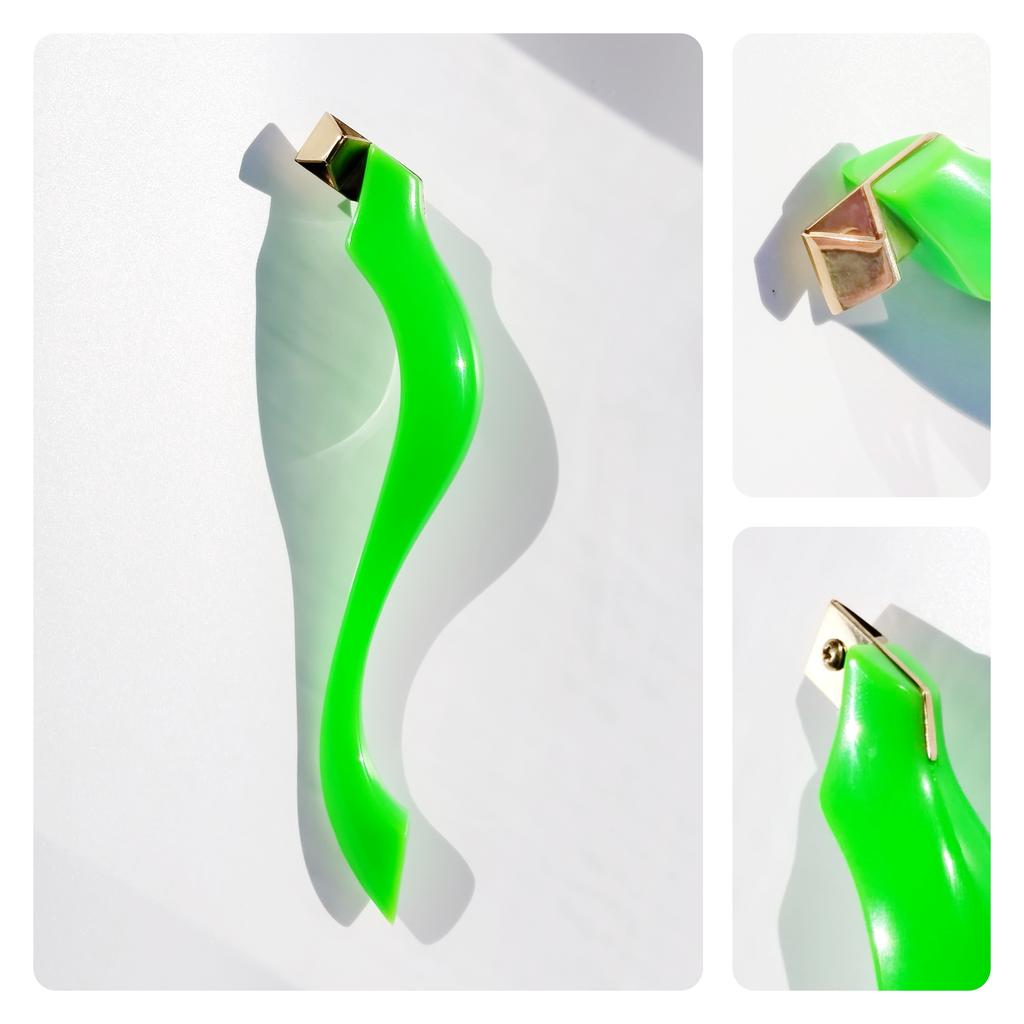 Косой эргономичный держатель с винтовым фланцем №k14-7 / полимер