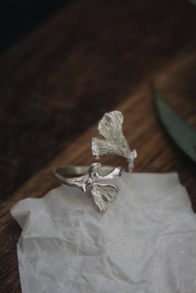 Кольцо Гинкго