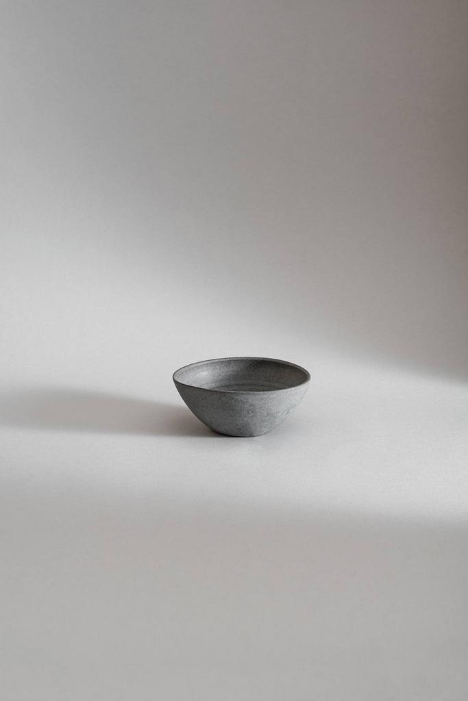 Cерая миска