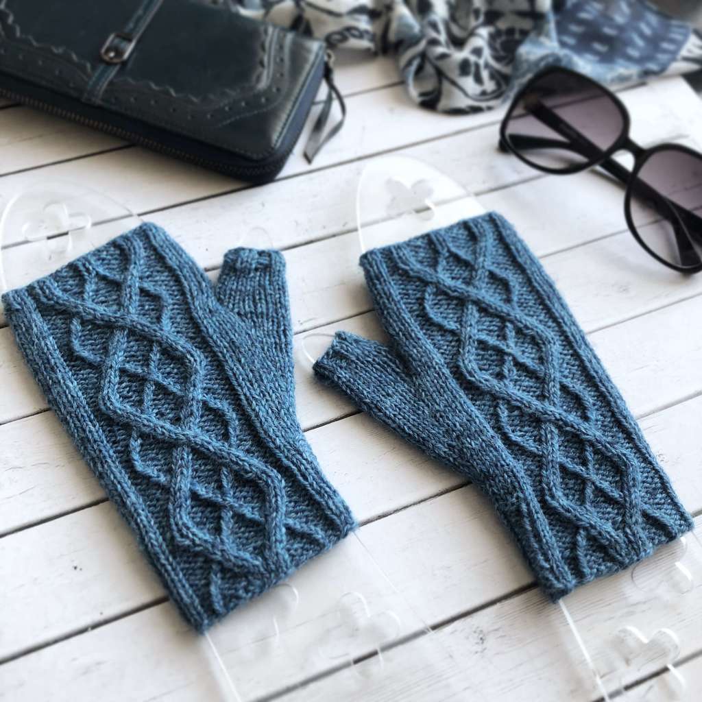 Celtica mitts - описание вязания