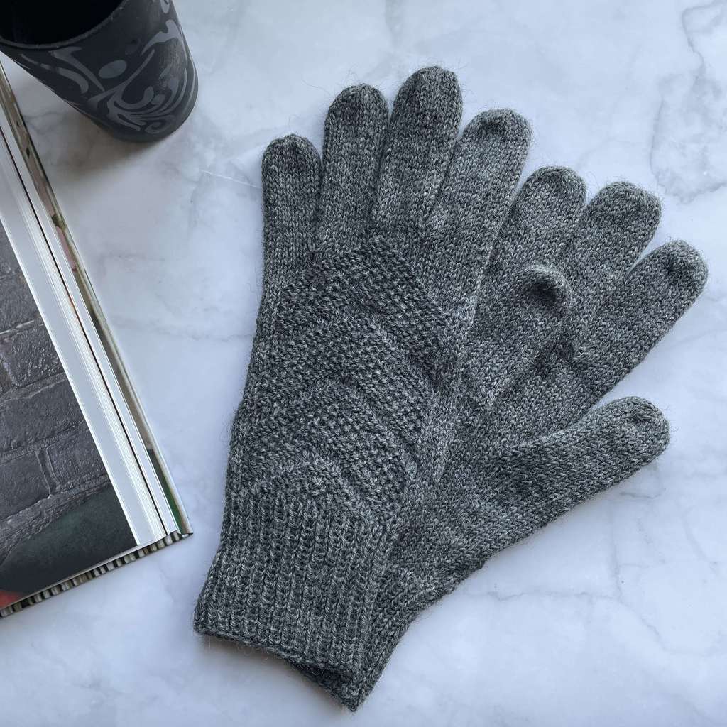 Concord gloves - описание вязания