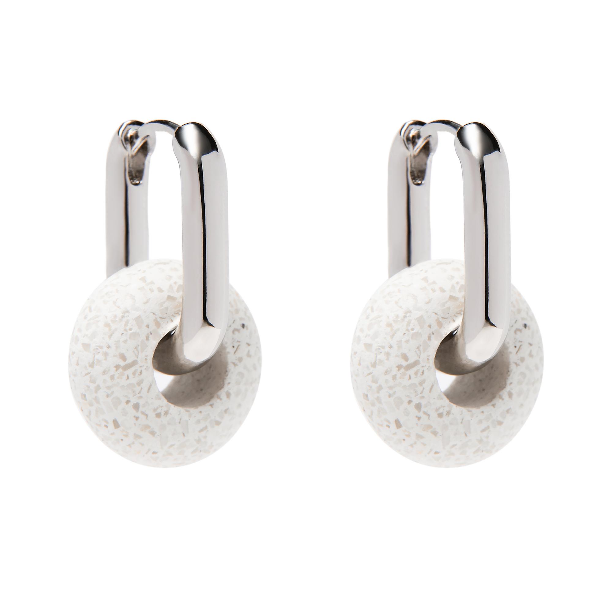 Серьги овальные-конго с белым бетоном.