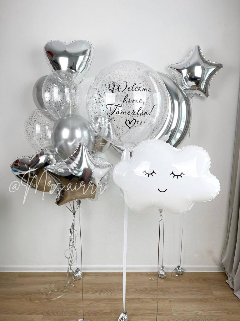 Серебряный месяц и облачко