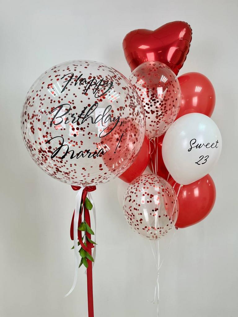 Красный и стильный набор воздушных шаров