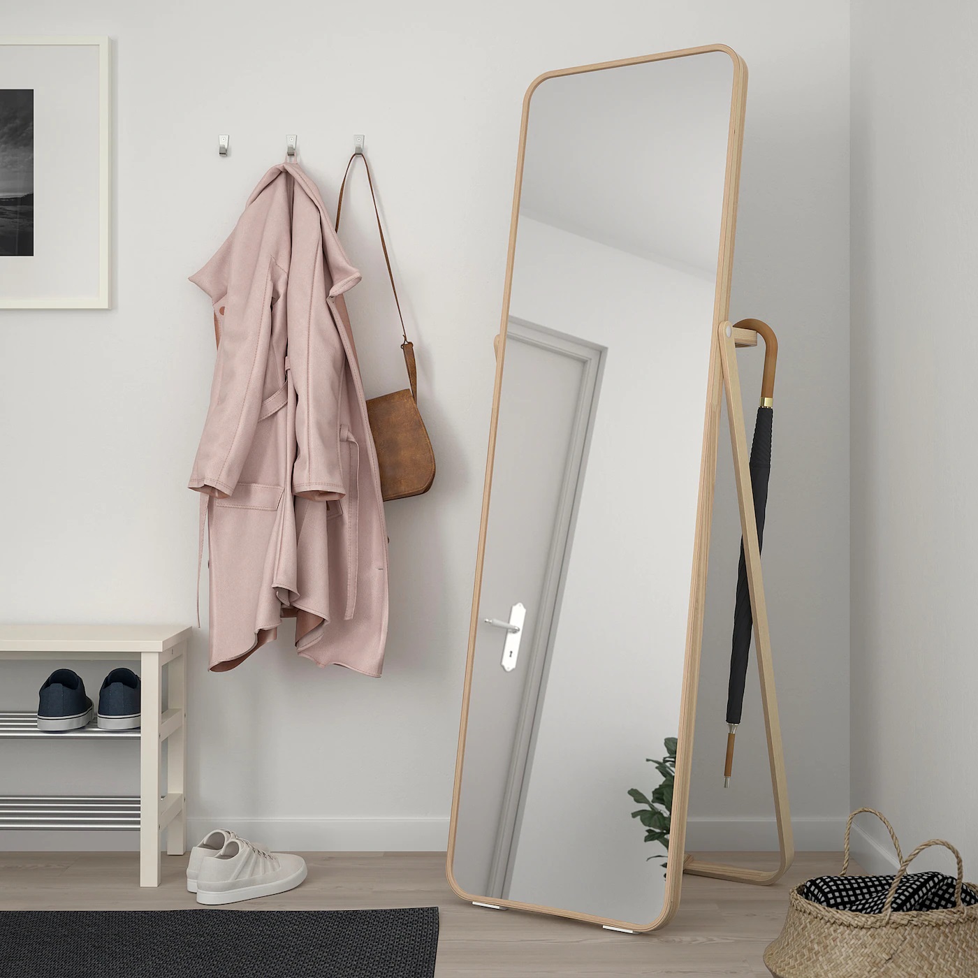 IKORNNES IKEA Зеркало напольное, ясень 52x167 см