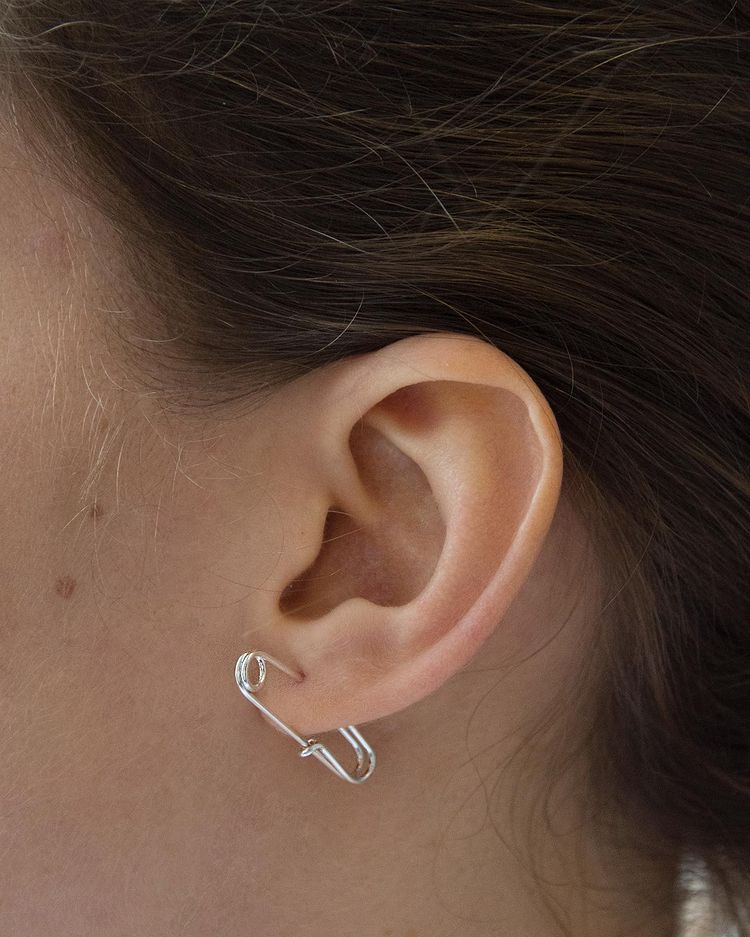 СЕРЬГА БУЛАВКА