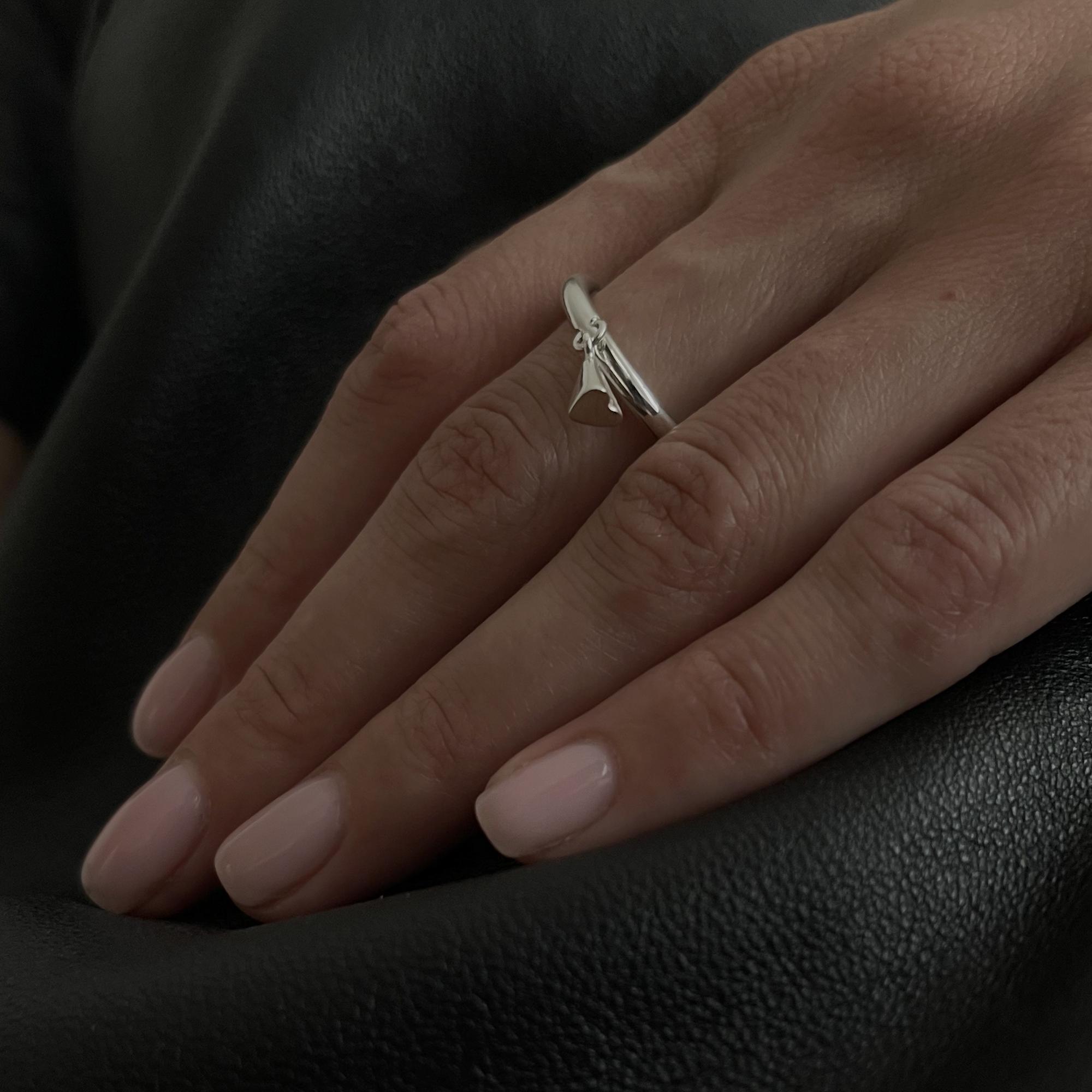 КОЛЬЦО С СЕРДЕЧКОМ