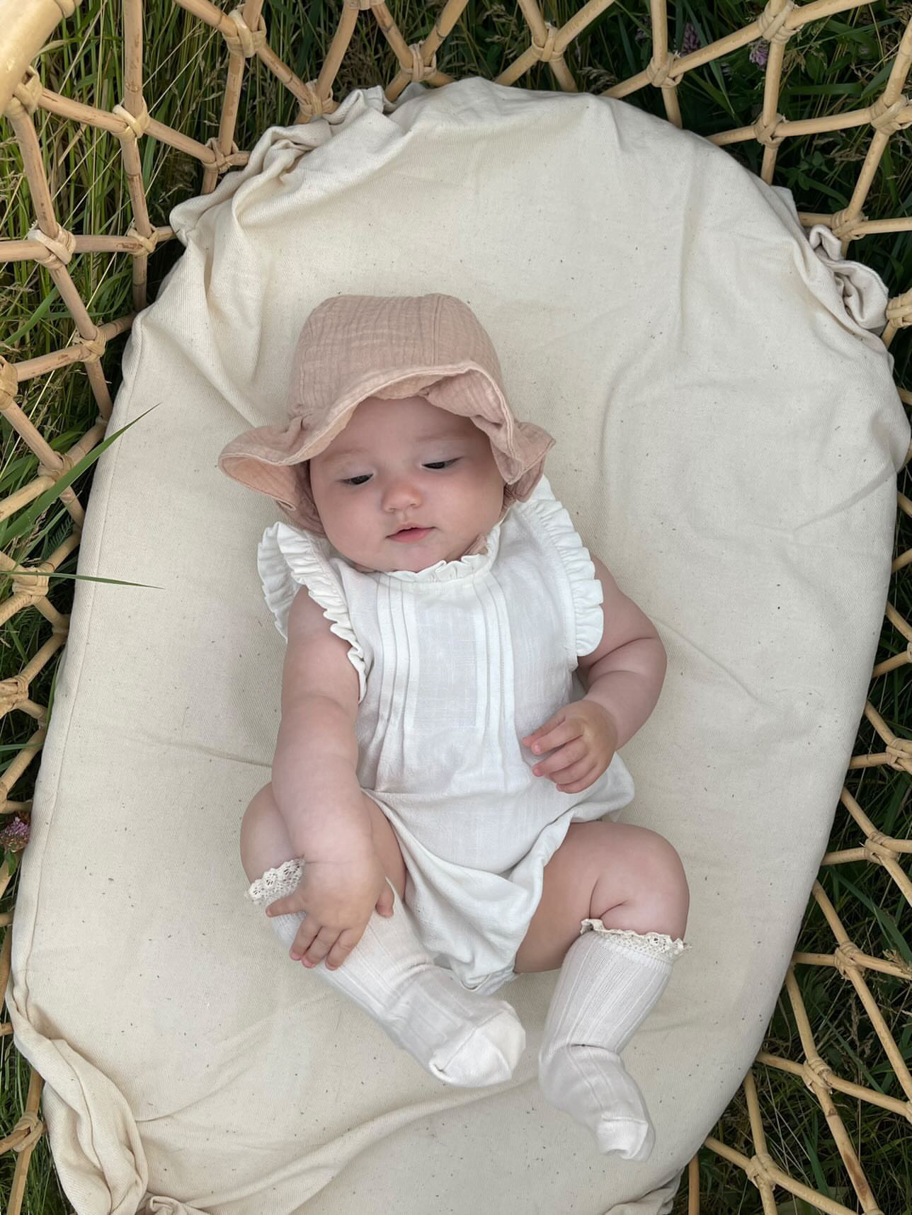 Хлопково-льняной боди без рукавов