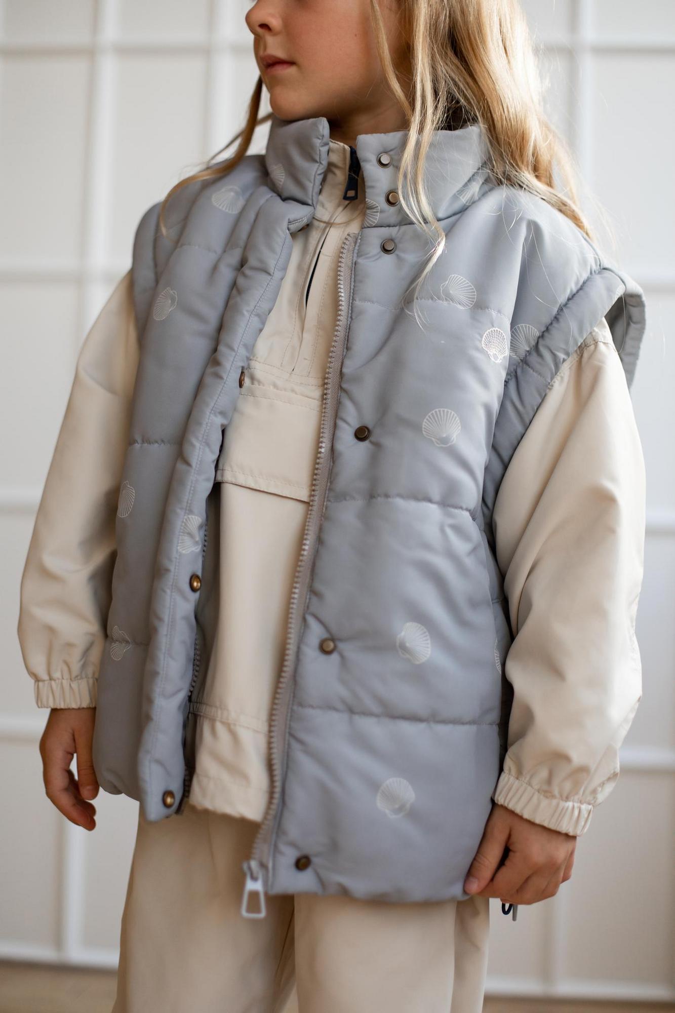 Куртка-жилетка серо-голубая