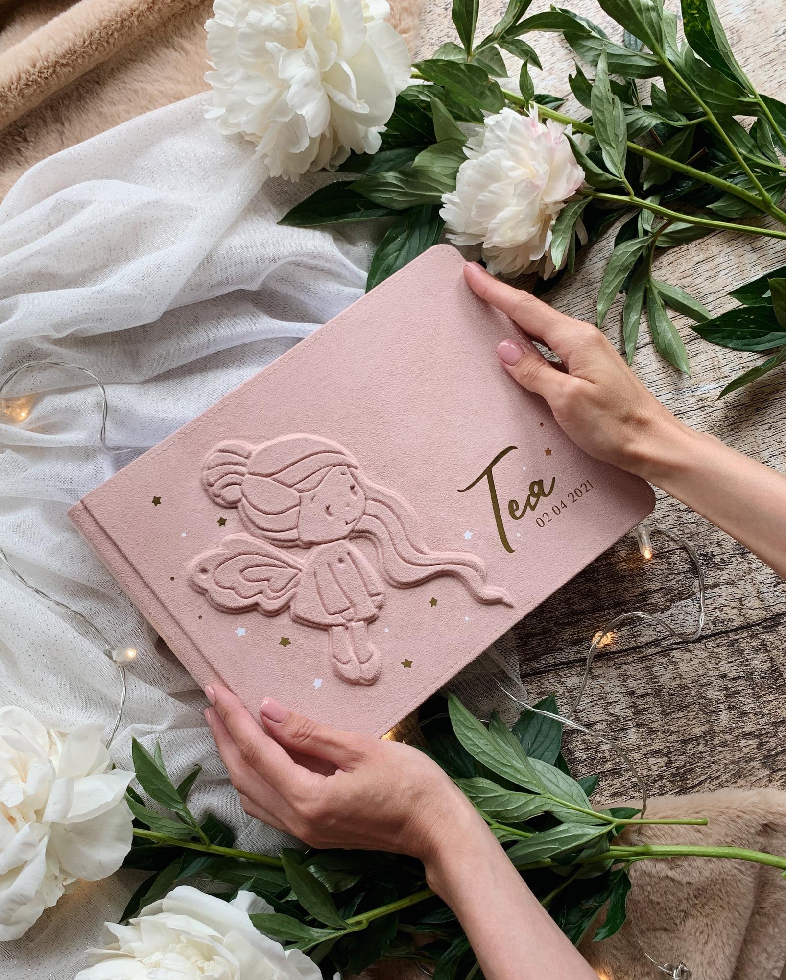 Заказать ДЕТСКИЙ альбом с объёмным тиснением любого персонажа