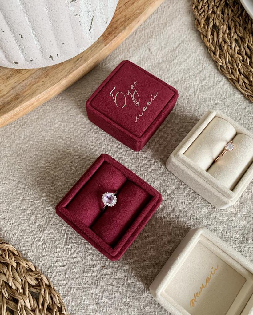 Готовая коробочка для предложения квадратная - цвет марсала