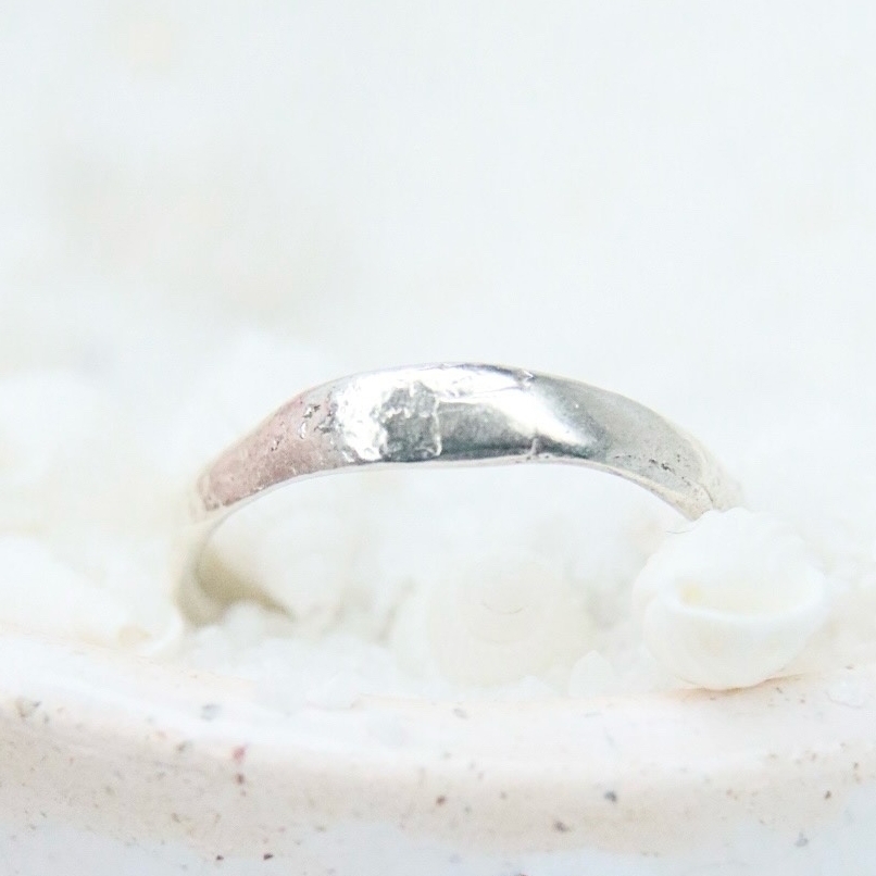 Кольцо мятое