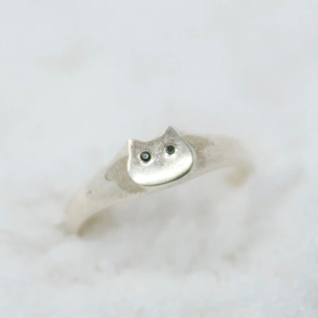 Кольцо "Кот" с натуральным камнем