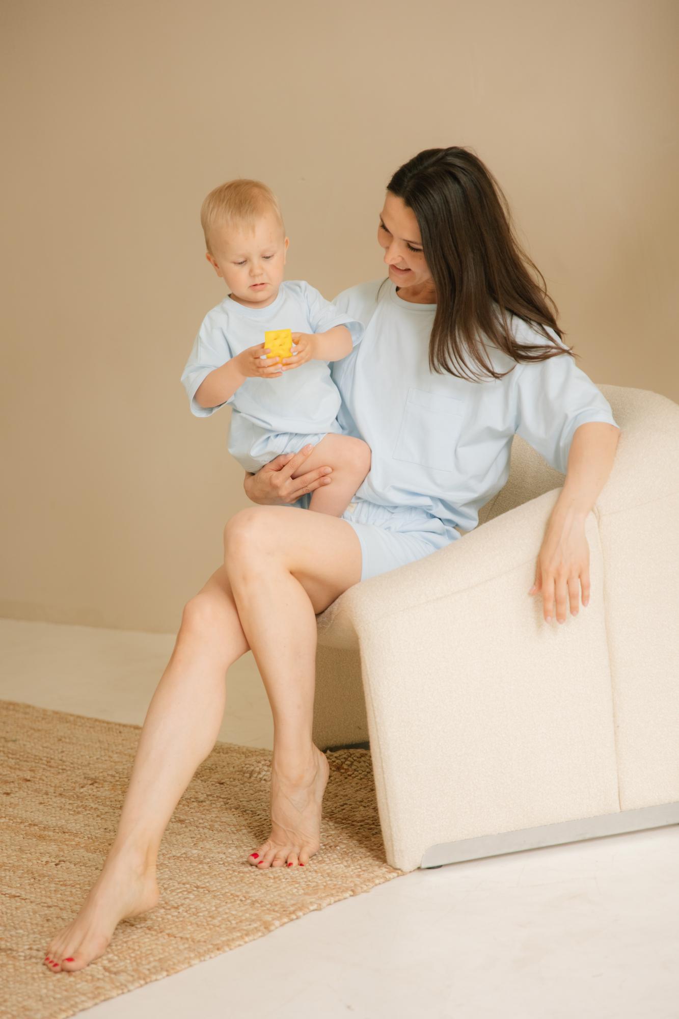 Костюм женский голубой