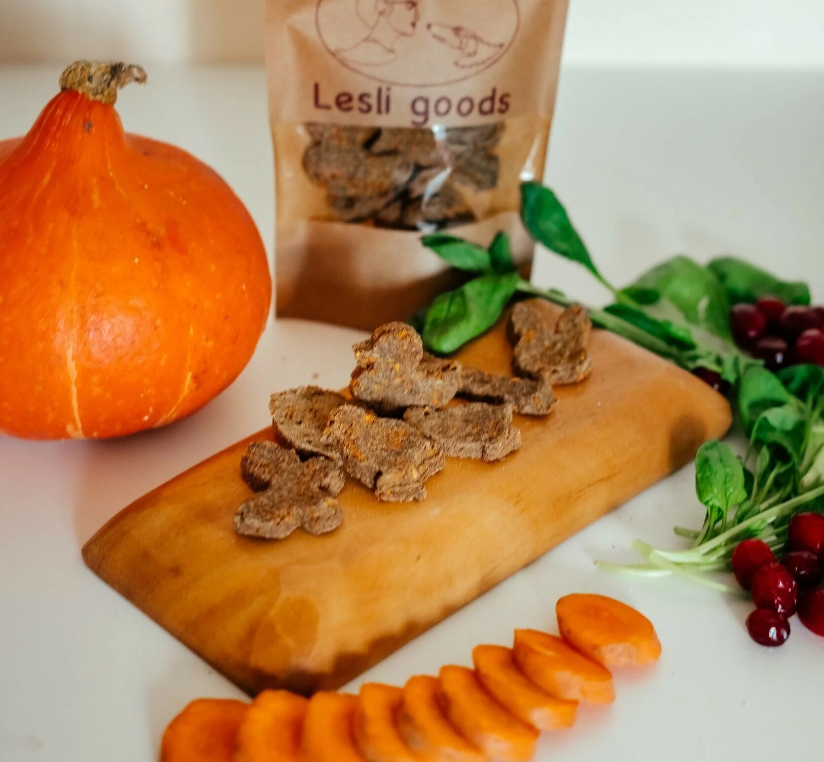 Печенье ручной работы из говядины с морковкой Lesli goods