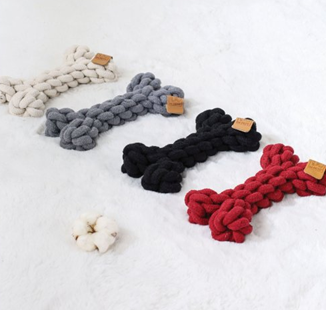 M-PETS Игрушка для собак COTO косточка 19 см