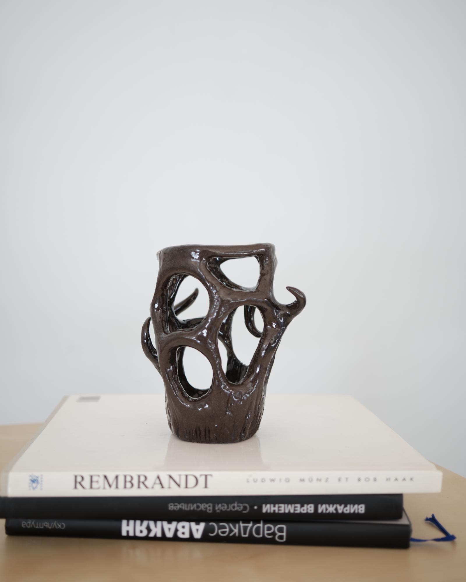 Скульптура Соня Чудомище