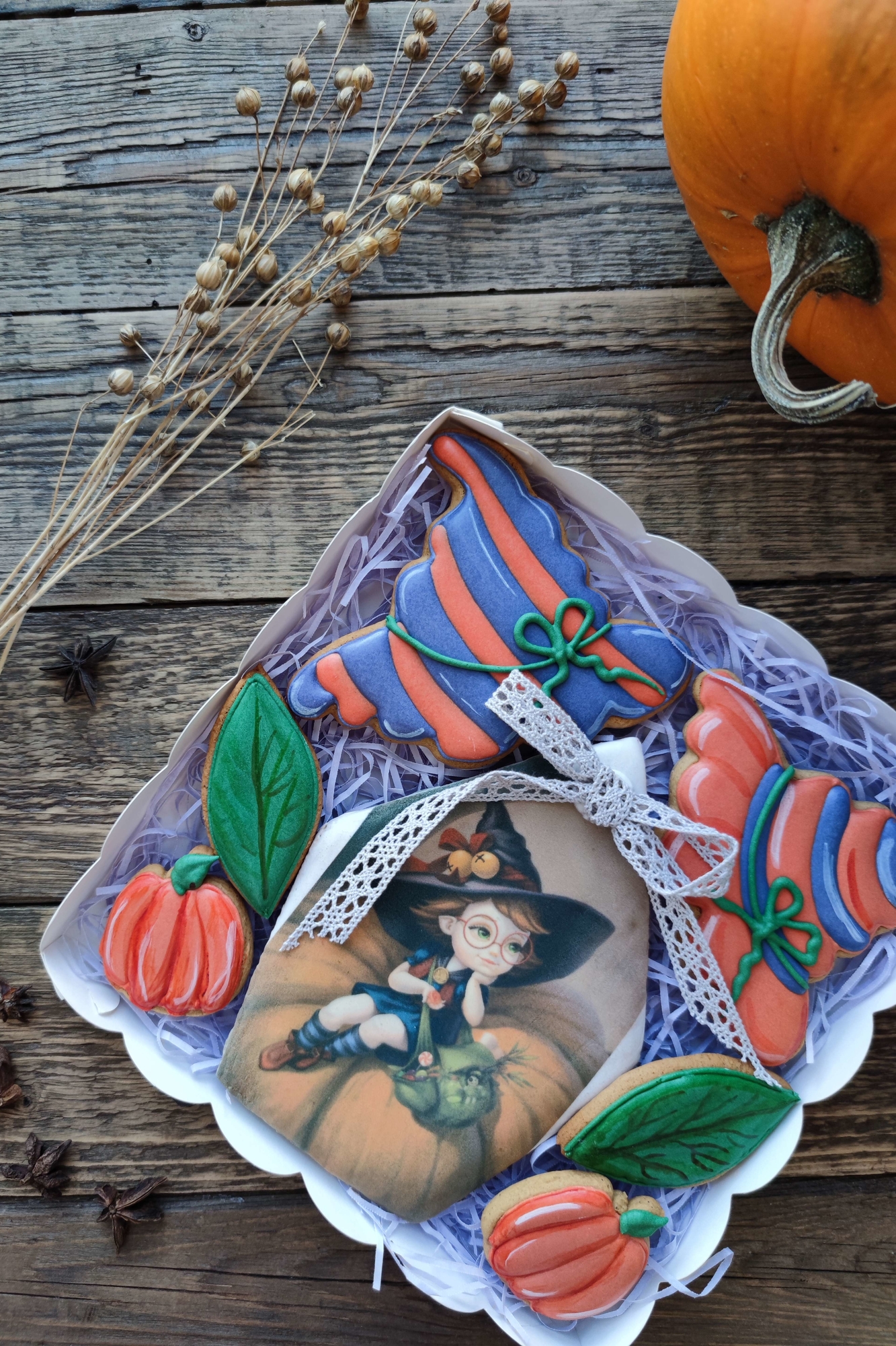 имбирные пряники на хэллоуин с росписью на заказ фото 1