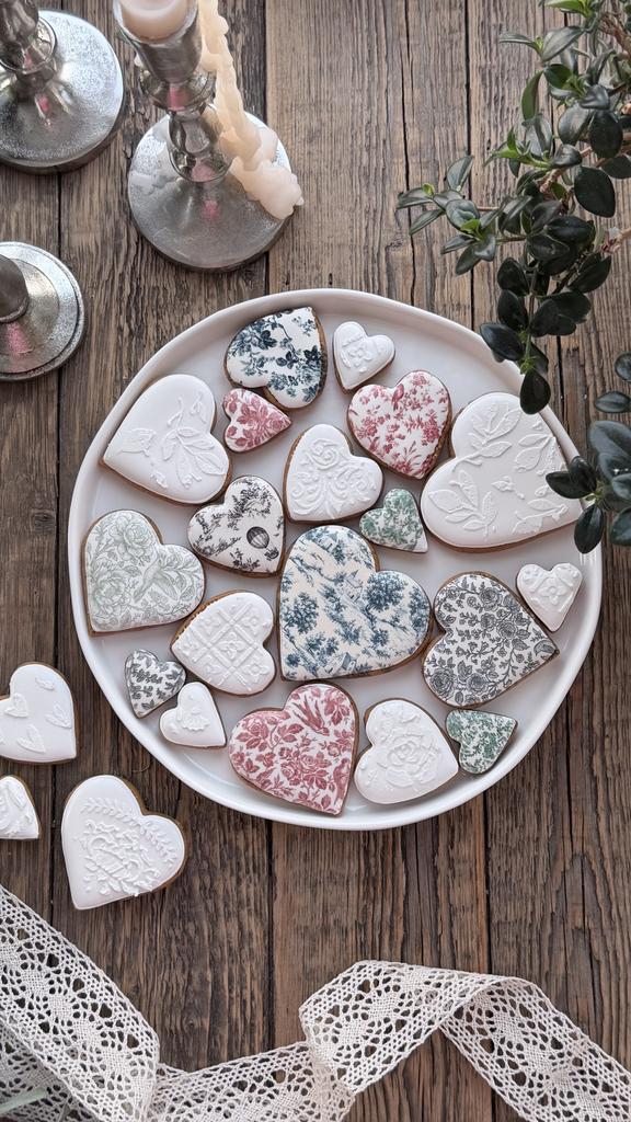 Пряничная коробка сердец