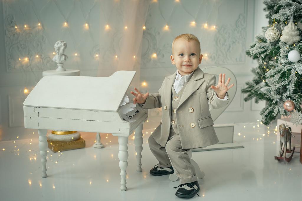 Фотозона Пианист