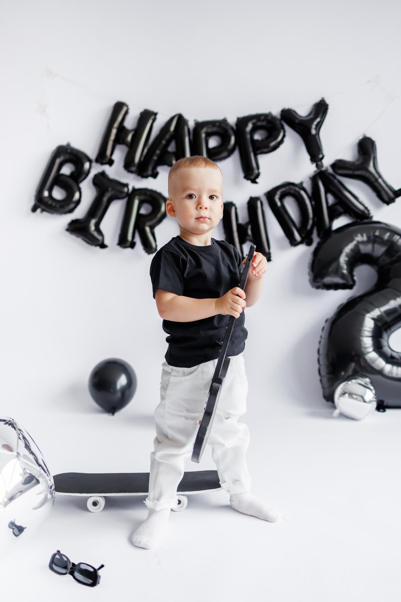 Черно-белый