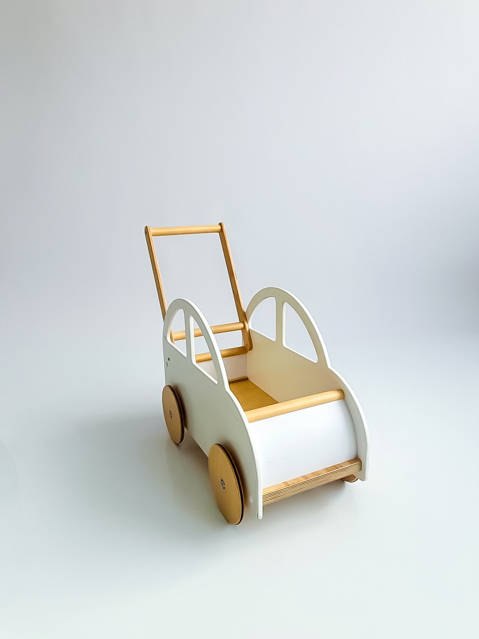 Машинка каталка