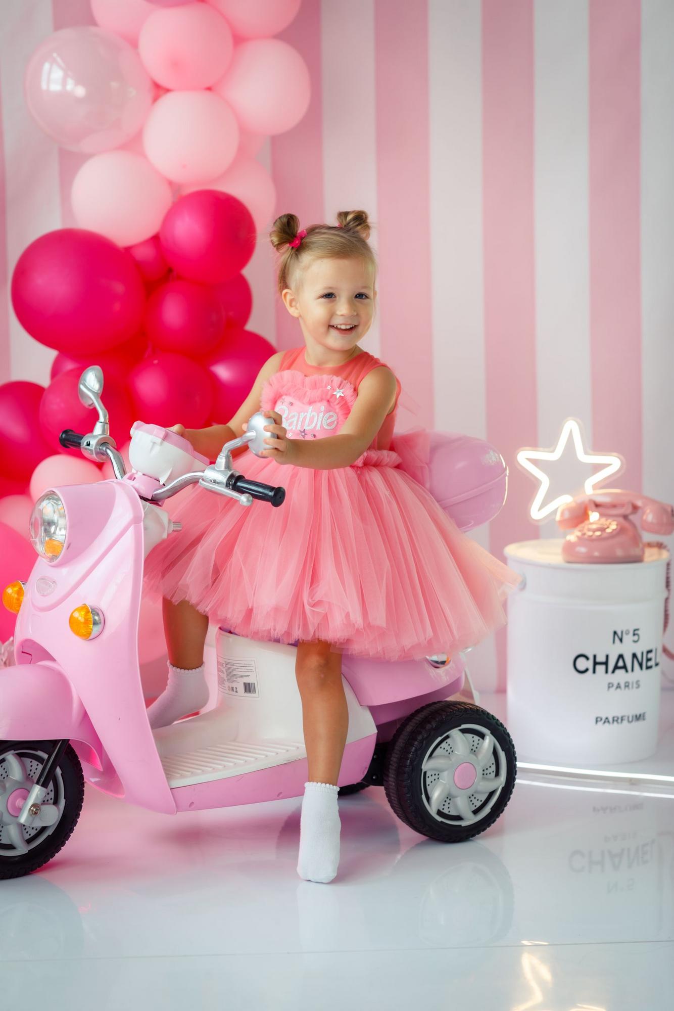 Короткое платье Барби на 3-4 года