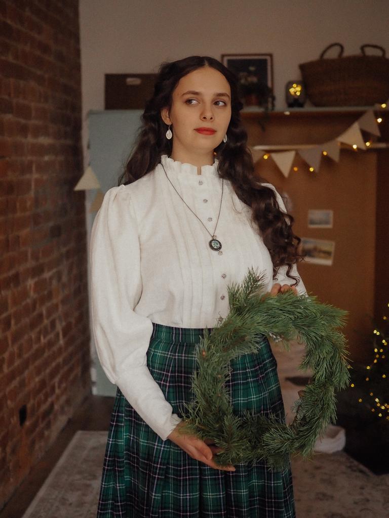 Блузка «Радость» - белая крапива