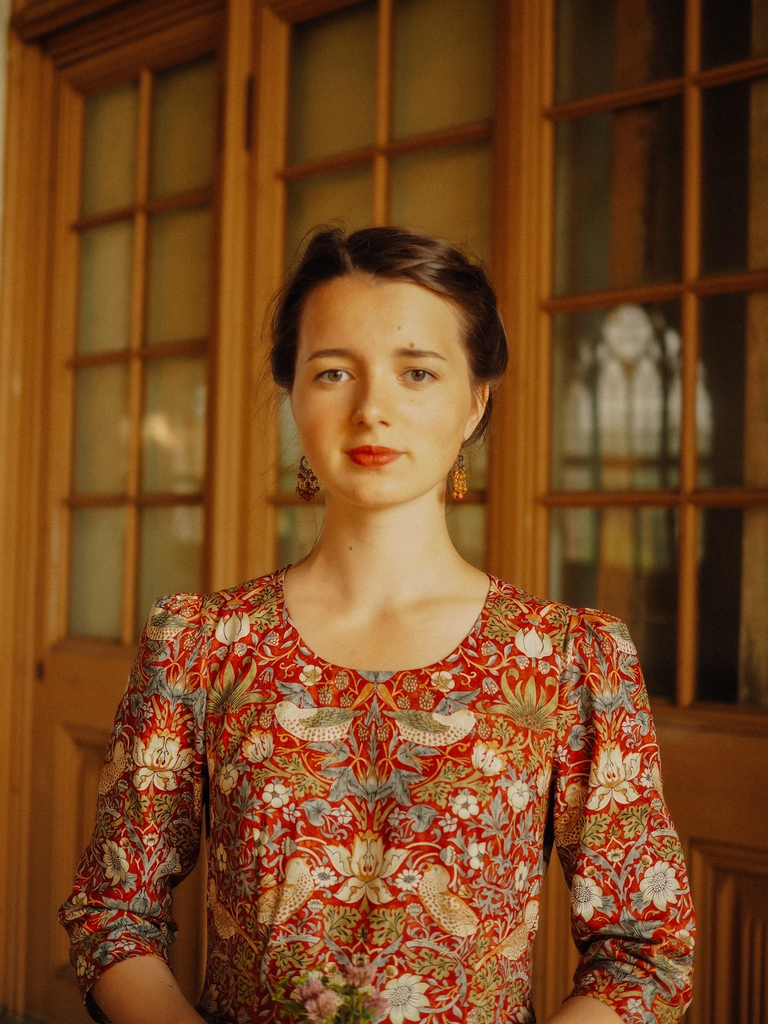 Платье «Альбион» - Земляника Красная