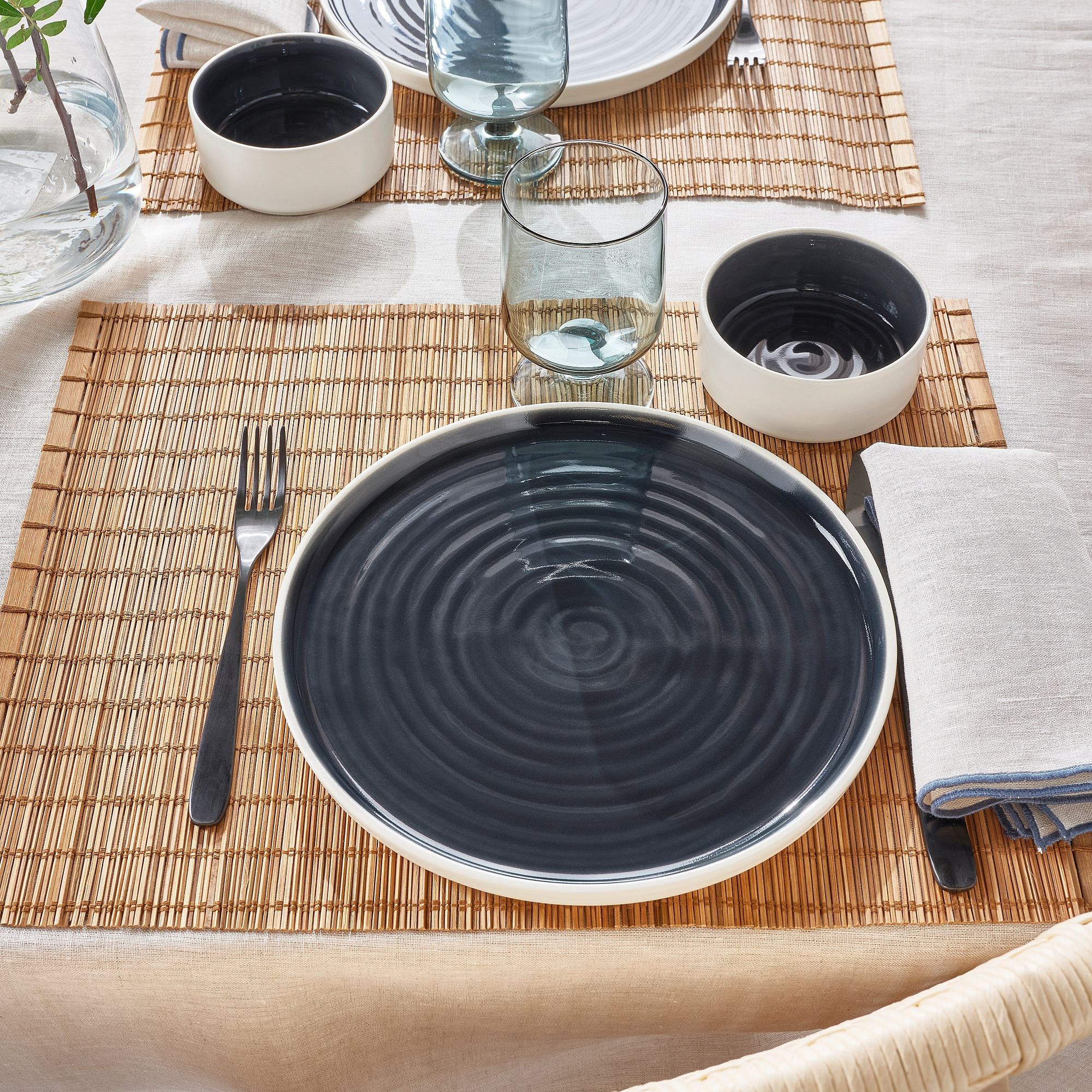 OMBONAD IKEA ОМБОНАД Boşqab, tünd-boz, 26 sm