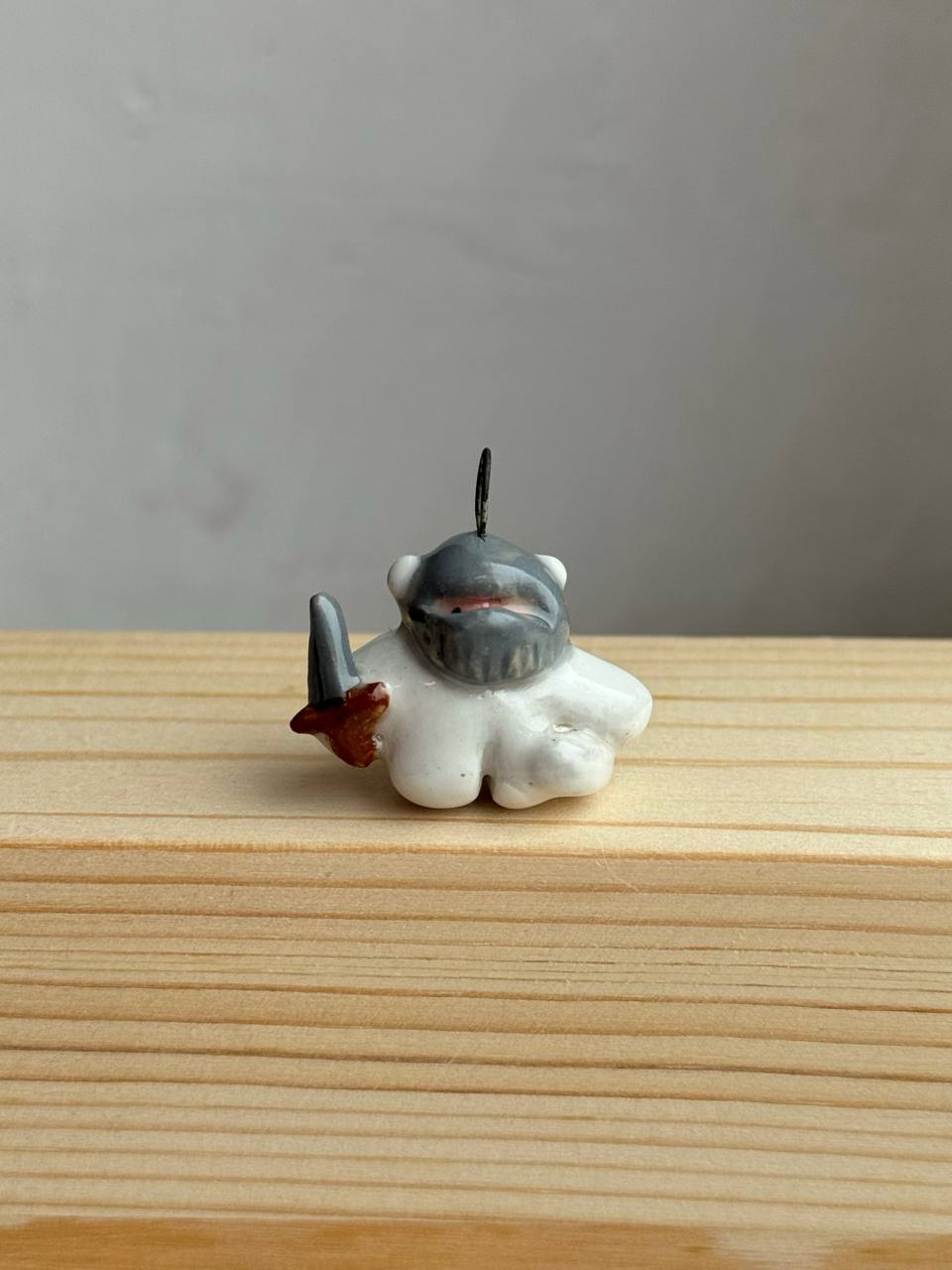 подвеска зверь-рыцарь белый 5