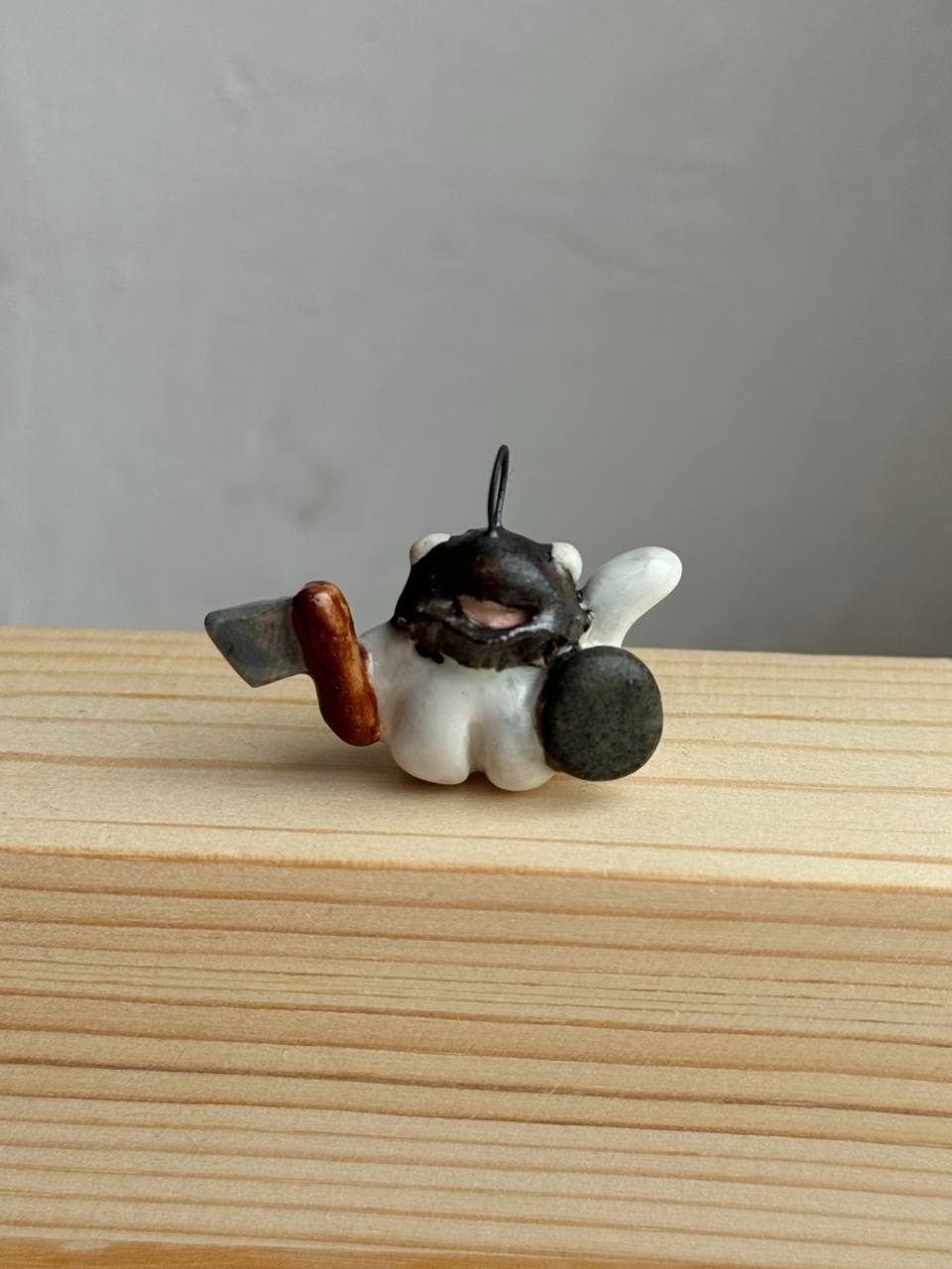 подвеска зверь-рыцарь белый 6