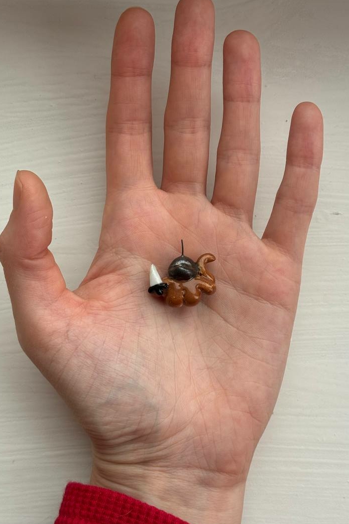 подвеска зверь-рыцарь коричневый 7