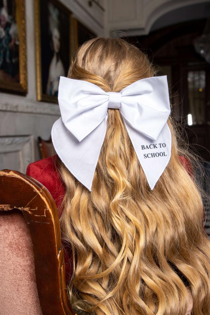 Бант на заколке «BACK TO SCHOOL», цвет: белый