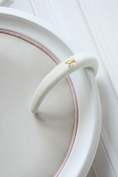 Ободок бархатный "Золотой мишка" цвет: айвори