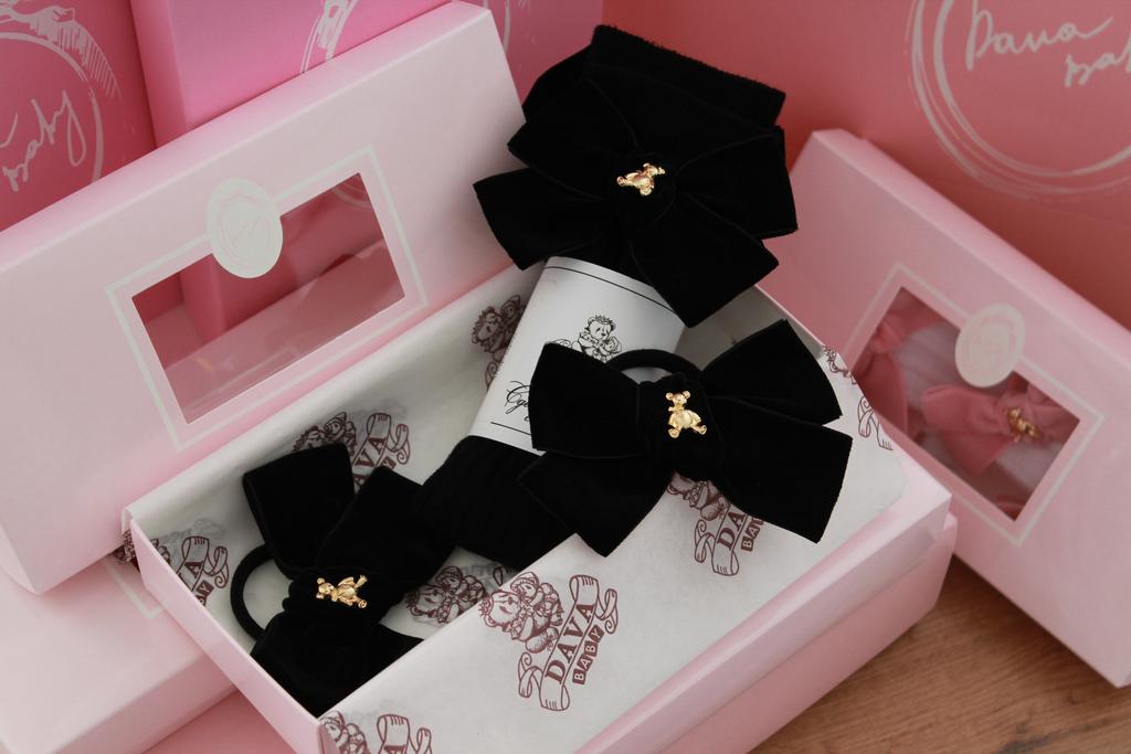 Подарочный набор  «Золотой мишка» =  гольфы черные/черный+две резинки