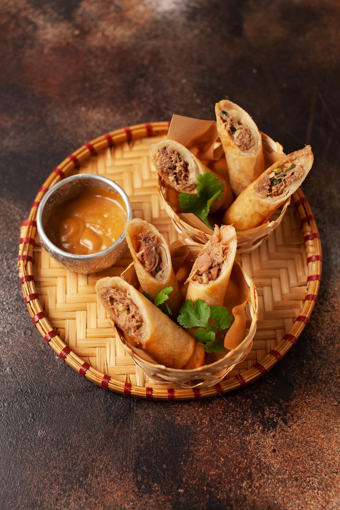 СПРИНГ РОЛЛ С УТКОЙ