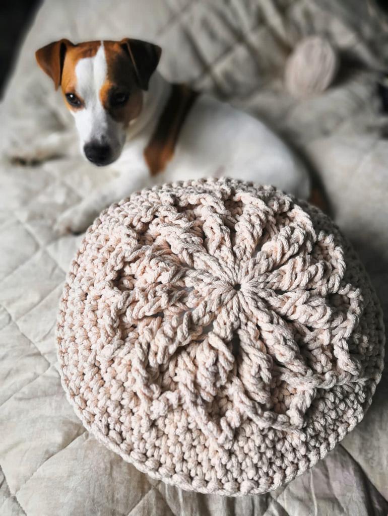 МК подушка "Бутон астры"