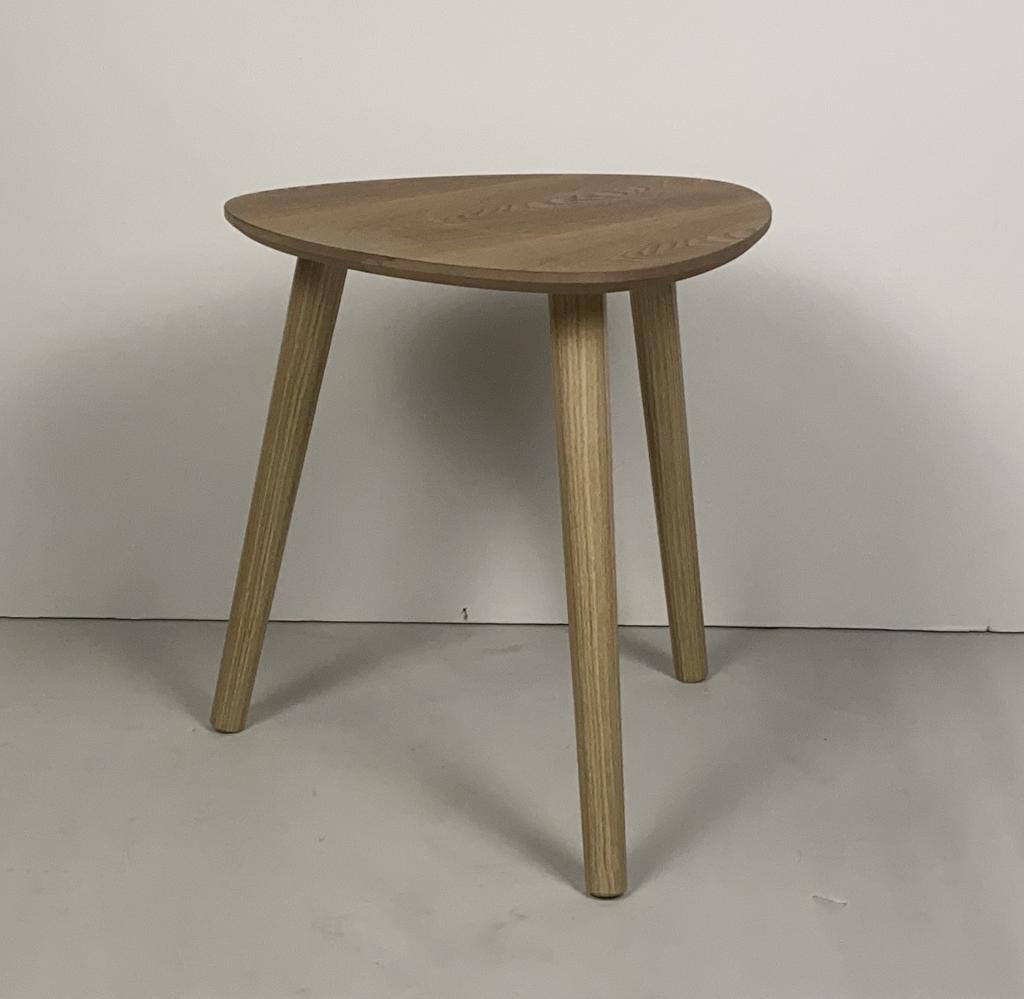 Столик придиванный дерево 39см