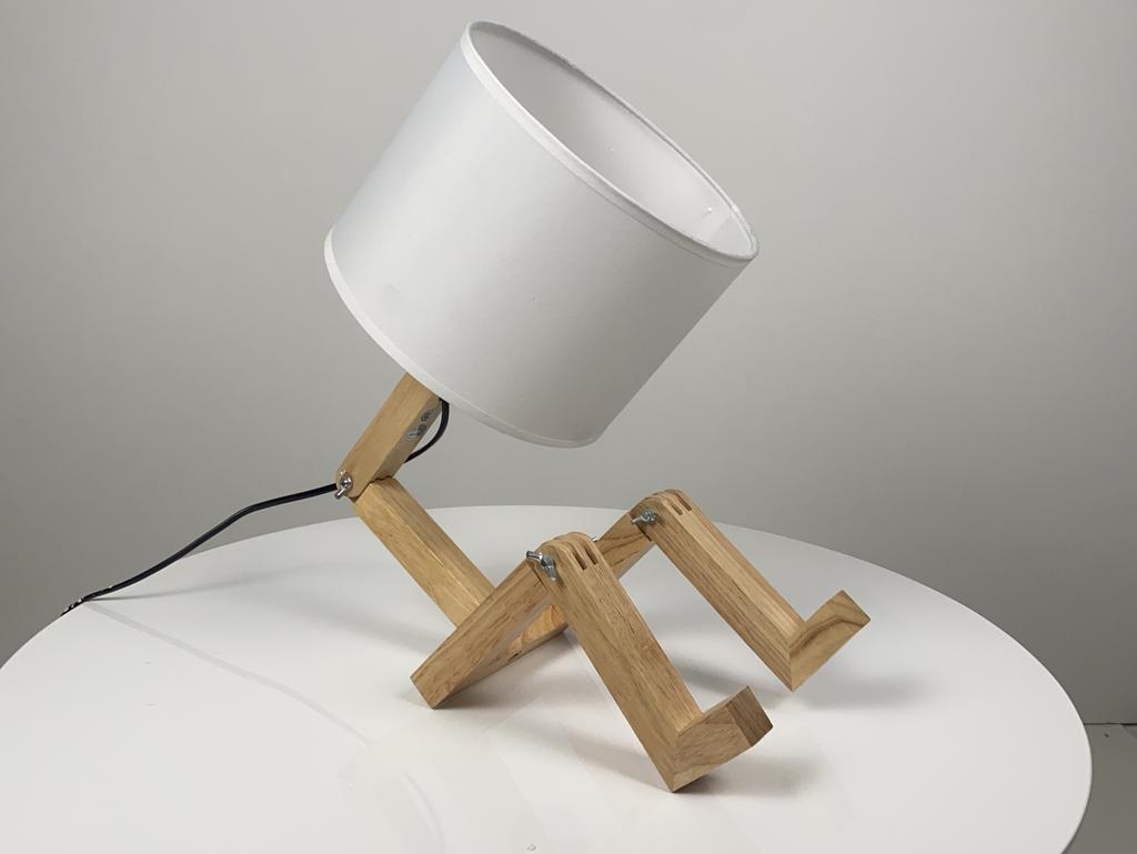 Лампа настольная человечек