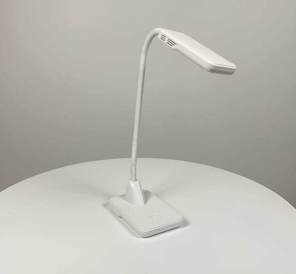 Рабочая лампа белая светодиодная