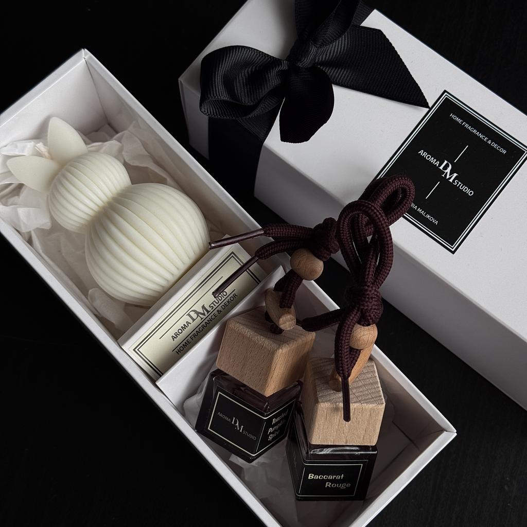 Подарочный бокс "свеча кролик + 2 автопарфюма"