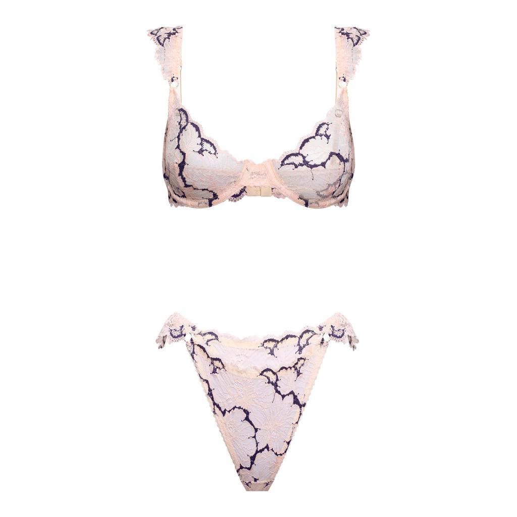 нежно-розовый кружевной комплект marble