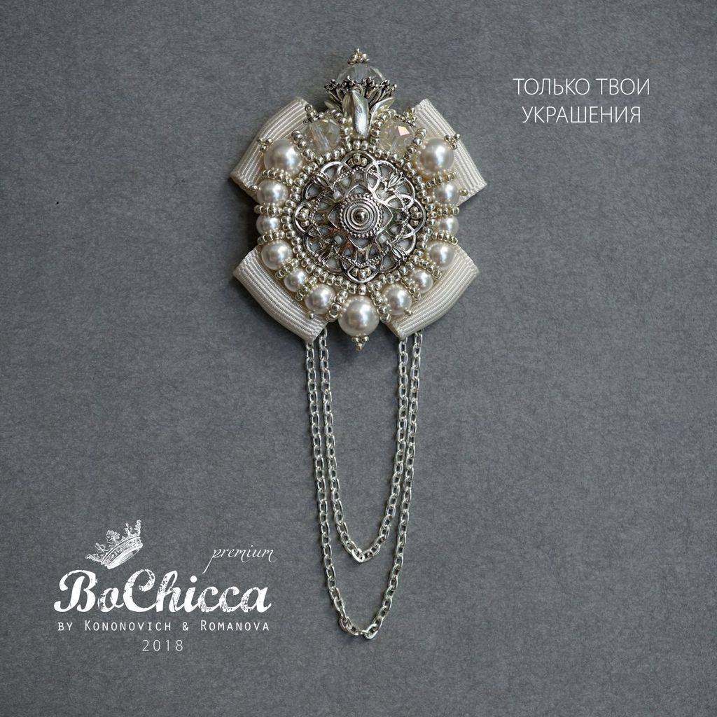 брошь с подвеской Sapience