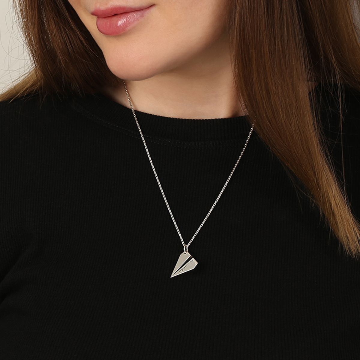 Кулон "Бумажный самолётик"